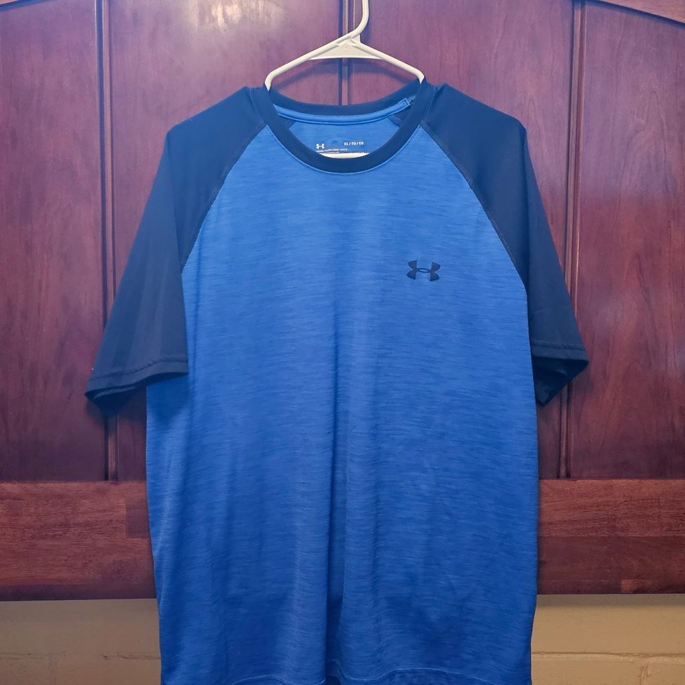 Under Armour HEATGEAR Loose Athletic Mens T-Shirt Size XL